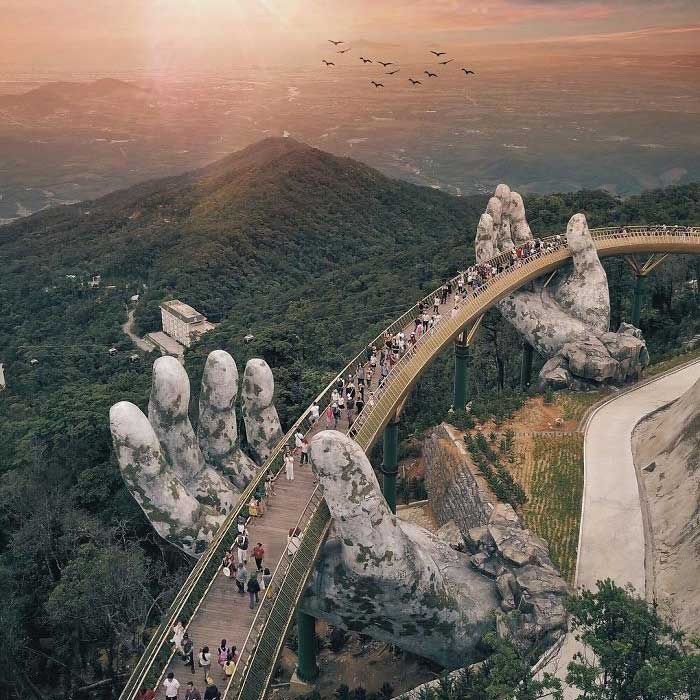 Золотой мост Ba Na Hills